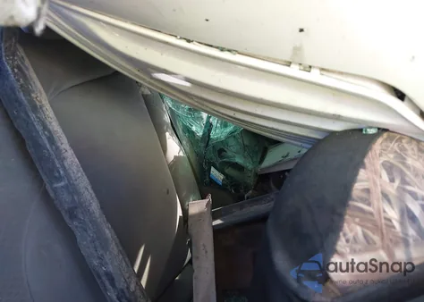 2009 Toyota Camry Le from USA, damaged, VIN 4T4BE46KX9R079372